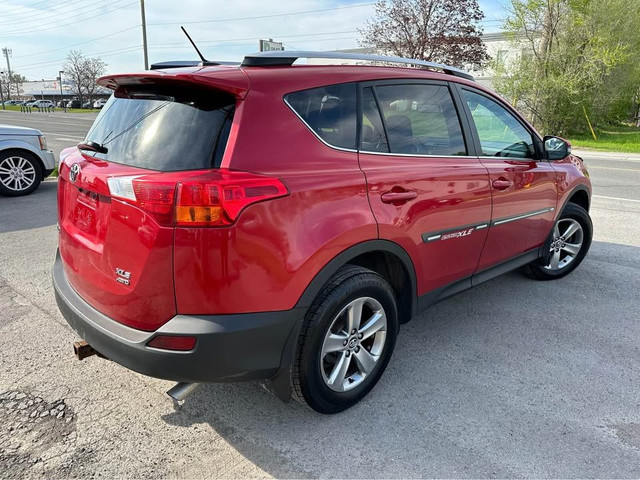 2015 Toyota RAV4 XLE / ALL WHEEL DRIVE / NICE SUV! SUPER CLEAN in Cars & Trucks in Ottawa - Image 4