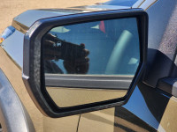 HEATED & COOLED FRONT BUCKET SEATS | HEATED STEERING WHEEL | SUNROOF | 360 CAMERA | BOSE | ADAPTIVE... (image 6)