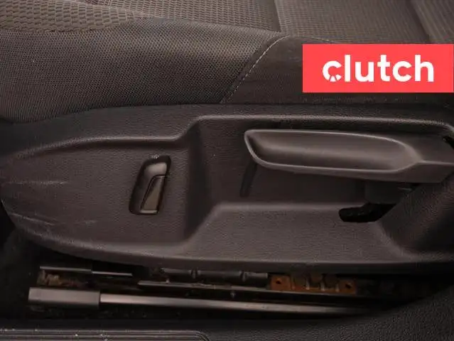 2019 Volkswagen Golf Comfortline w/ Front Heated Seats, Rearview in Cars & Trucks in Ottawa - Image 16