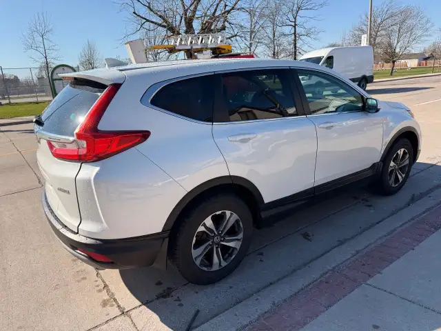2019 Honda CR-V LX AWD in Cars & Trucks in Hamilton - Image 9
