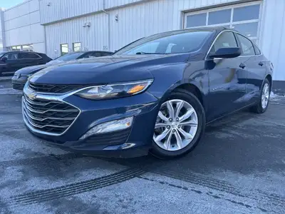 BEAUTIFUL 2021 CHEVROLET MALIBU LT! Local Trade In! Key Features included but not limited to: Heated...