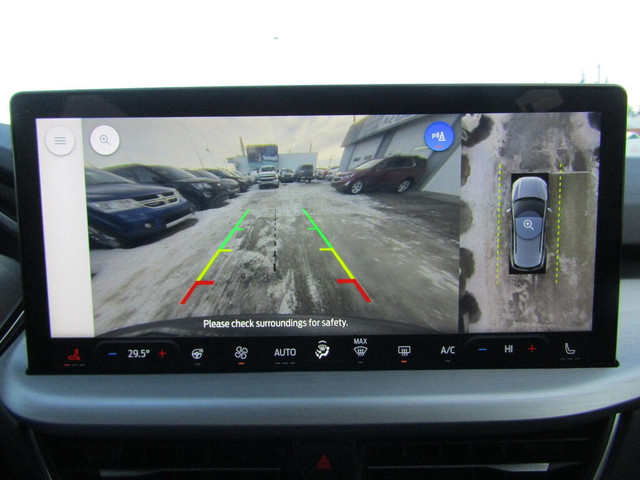 2023 Ford Escape Platinum AWD LOADED/CARPLAY/360 CAM/NEW TIRES in Cars & Trucks in Calgary - Image 3