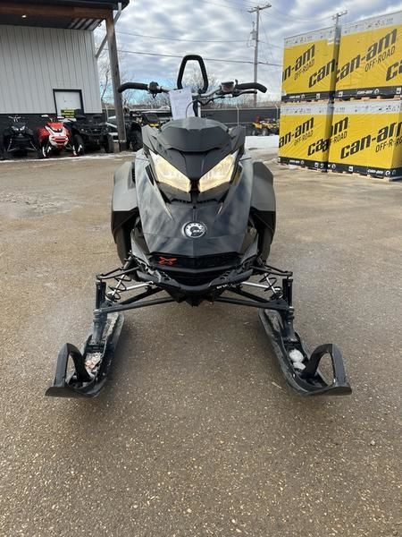 2019 Ski-Doo Summit SP 850 E-TEC SS 154 PowderMax Light 3.0 Blac in Snowmobiles in Regina - Image 3