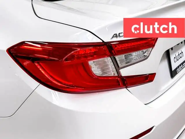 2018 Honda Accord LX w/ Apple CarPlay, Heated Front Seats, Rearv dans Autos et camions dans Ville de Toronto - Image 10