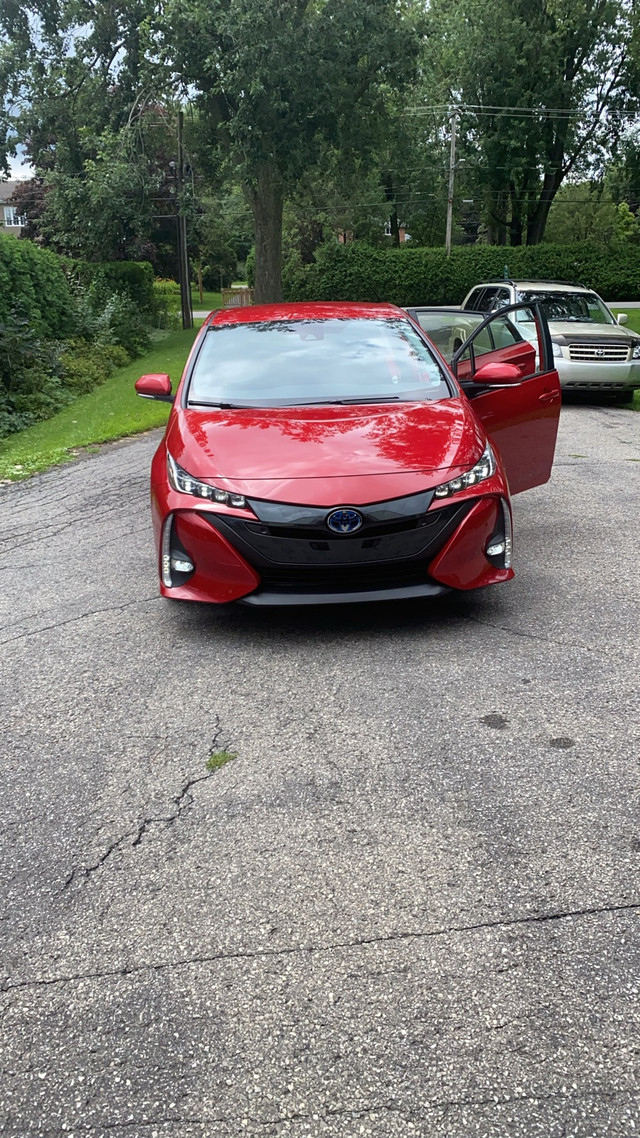2021 Toyota Prius Prime Upgrade in Cars & Trucks in City of Montréal - Image 4