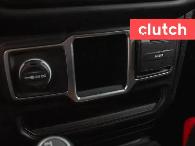 2020 Jeep Wrangler Sport 4WD w/ Rearview Cam, Cruise Control, 12 in Cars & Trucks in Bedford - Image 33