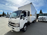  2020 Hino 195 w/ 20' Dry Freight Box & Power Liftgate