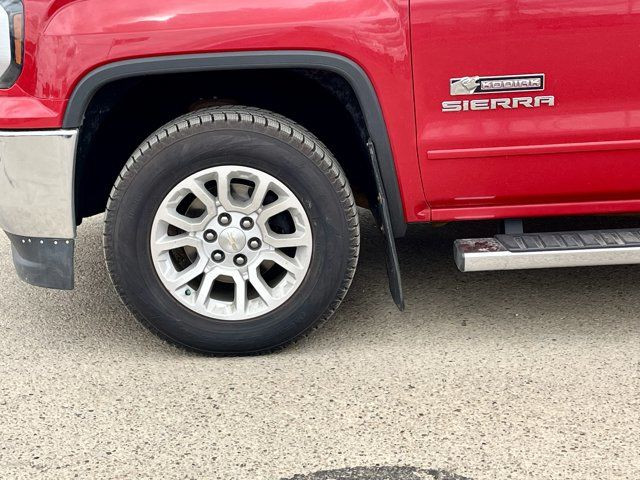 2018 GMC Sierra 1500 SLE in Cars & Trucks in Edmonton - Image 2