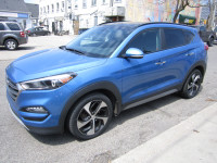 All wheel drive, luxury SE 1.6Turbo. Finished in Metallic blue with black interior, panoramic sun ro... (image 1)