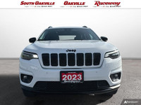 Panoramic Sunroof / Moonroof, Apple Carplay / Android Auto, Clean Accident History Report, Low Kms,... (image 1)