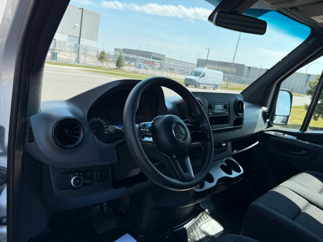2019 Mercedes-Benz Sprinter Cargo Van Sprinter 2500 - CARGO - 17 in Cars & Trucks in Oakville / Halton Region - Image 3