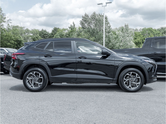 2024 Chevrolet Trax LT - Sunroof | Heated Steering | in Cars & Trucks in Markham / York Region - Image 3