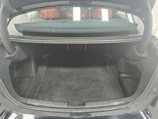 2018 BMW 330i xDrive CAMERA, BLUETOOTH, VOLANT & SIEGES CHAUFF, in Cars & Trucks in Longueuil / South Shore - Image 9