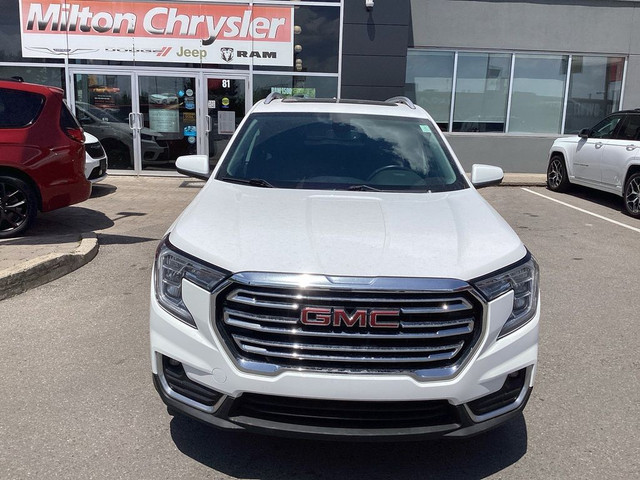 2022 GMC Terrain SLT in Cars & Trucks in Oakville / Halton Region - Image 2
