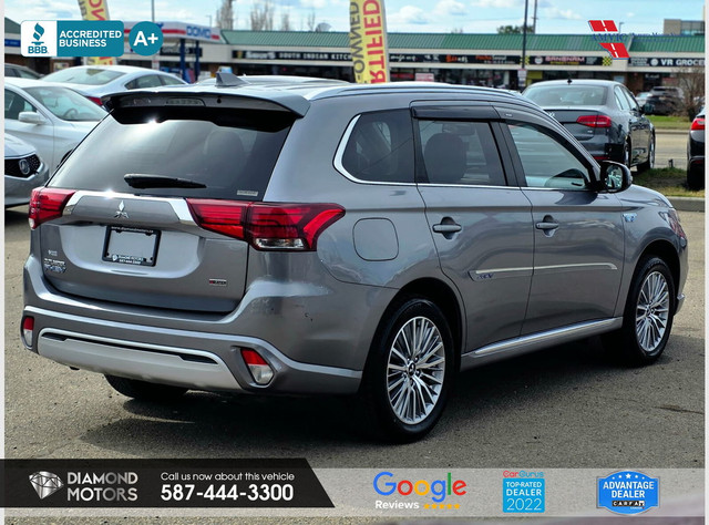 2020 Mitsubishi Outlander PHEV SE AWC in Cars & Trucks in Edmonton - Image 4