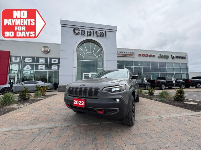 2022 Jeep Cherokee Trailhawk in Cars & Trucks in Ottawa - Image 2