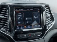 Embrace adventure like never before in the 2021 Jeep Cherokee Limited. With its unparalleled off-roa... (image 9)