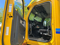 2019 FREIGHTLINER T12664ST;Heavy Duty Trucks - CONVENTIONAL W/O SLEEPER Penske Location 632 BELGRAVE... (image 8)