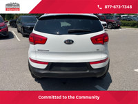 This 2016 Kia Sportage AWD is a dependable and stylish compact SUV, perfect for daily drives and wee... (image 4)