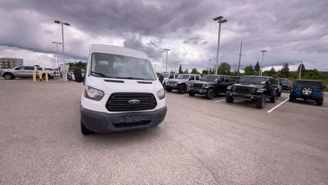 2017 Ford Transit Wagon XL | Rear Wheel Drive | 12 Passenger in Cars & Trucks in Prince George - Image 4