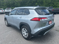 Local trade. Equipped with heated seats, lane assist, back up camera, bluetooth and more! We are loc... (image 4)