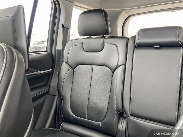 2022 Jeep Grand Cherokee 4xe | Leather | Luxury Tech | dans Autos et camions dans Grande Prairie - Image 18