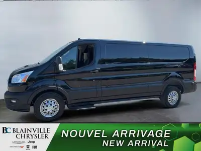 Parfait pour vos besoins commerciaux! Ce fourgon robuste et polyvalent est concu pour les profession...