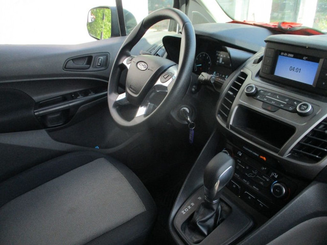 2019 Ford Transit Connect Wagon XLTpassages vitr financement in Cars & Trucks in Laval / North Shore - Image 3
