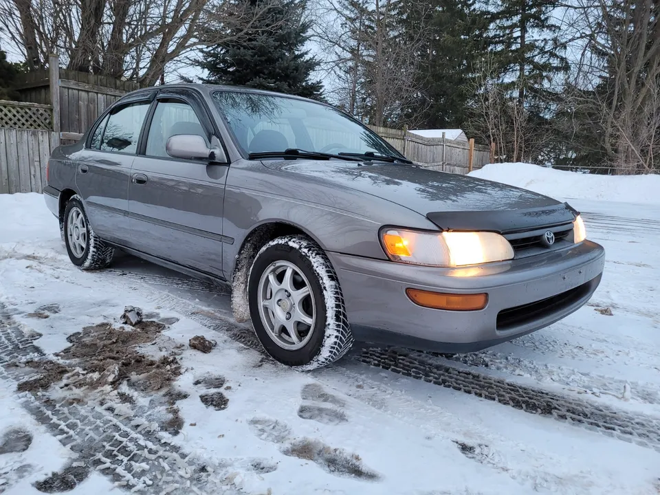 1995 Toyota Corolla LE SAFETIED