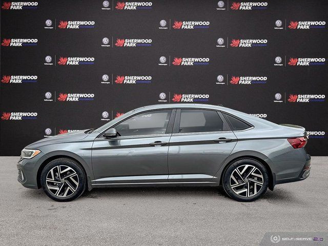 2022 Volkswagen Jetta Highline | VW CERTIFIED | LEATHER SEATS in Cars & Trucks in Strathcona County - Image 3