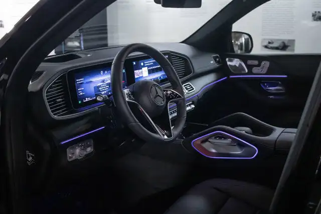 2025 Mercedes-Benz GLE GLE 450 4MATIC SUV in Cars & Trucks in Edmonton - Image 11
