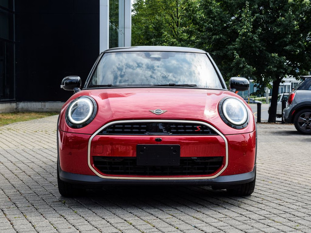 2025 MINI 3 Door S | CPO | Premier+ | Favoured Style | Clean Car in Cars & Trucks in City of Toronto - Image 2