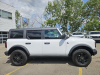 This Ford Bronco delivers a Twin Turbo Regular Unleaded V-6 2.7 L/164 engine powering this Automatic... (image 6)