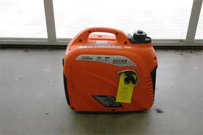 Four Stroke Air Cooled 80 CC, 3 HP Engine, 1600W Rated Power, Maximum 2000W, 4.5L Fuel Tank, Standar...