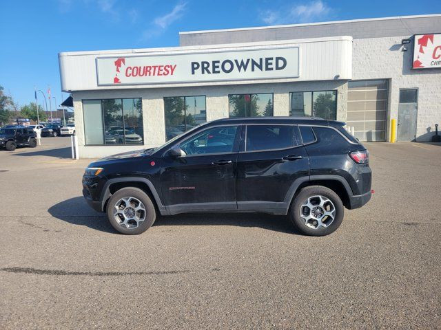 2022 Jeep Compass Trailhawk Elite | Ventilated/Heated Seats in Cars & Trucks in Calgary - Image 2