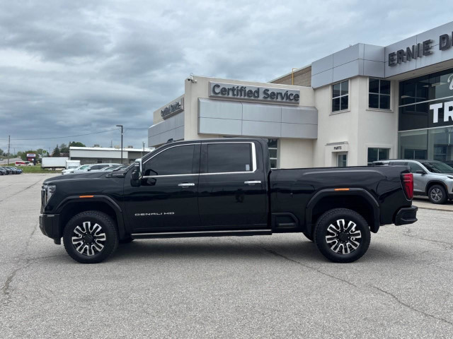 2024 GMC Sierra 2500HD Denali Ultimate ONE OWNER // 4.99% FIN... in Cars & Trucks in Barrie - Image 3