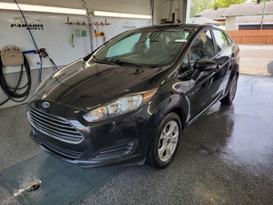 2015 Ford Fiesta 4dr Sdn SE**A/C -- SIÈGES CHAUFFANTS--MAGS**