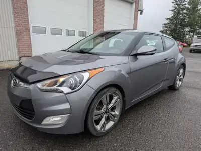 Hyundai veloster 2015 manuel de 264300km, air climatisé, vitres et miroirs électriques, régulateur d...