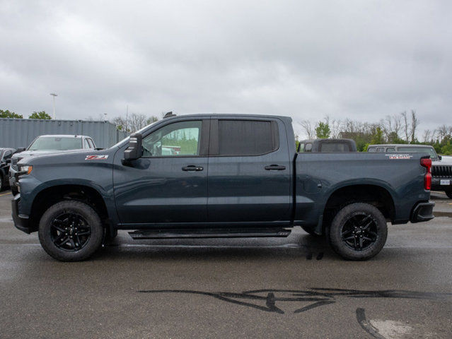 2020 Chevrolet Silverado 1500 LT Trail Boss - 5.3L Engine in Cars & Trucks in Belleville - Image 4