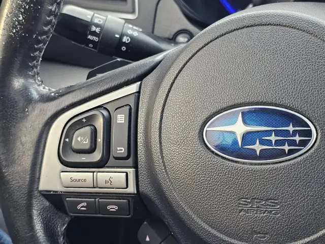 2015 Subaru Outback 2.5i Premium 4dr All-wheel Drive CVT in Cars & Trucks in City of Toronto - Image 24