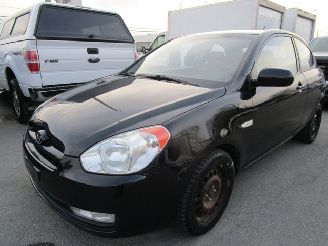 2011 Hyundai Accent GL Sport AUTOMATIQUE TOIT OUVRANT in Cars & Trucks in Laval / North Shore - Image 2