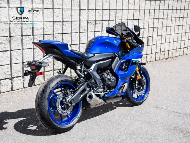 2025 Yamaha YZF-R7 LOTS OF ACCESSORIES!! in Sport Bikes in Markham / York Region - Image 4