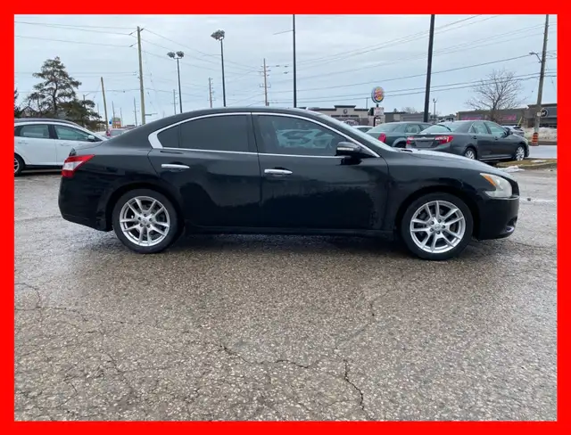 2011 Nissan Maxima 3.5 SV *NAVIGATION/BACKUP CAM/LEATHER/SUNROOF63436968071425122