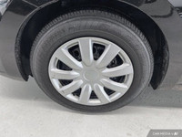 Former Daily Rental: Wheels: 15 Steel w/Full Wheel Covers, Vehicle Dynamic Control (VDC) Electronic... (image 5)