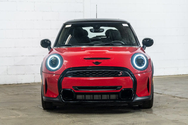 2024 MINI 3 Door Cooper S | Premier | Accès Confort | Toit in Cars & Trucks in City of Montréal - Image 2