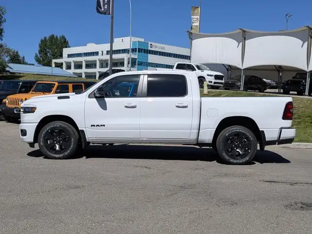 2026 Ram 1500 Sport - 3.92 Rear Axle Ratio - Anti Spin in Cars & Trucks in Calgary - Image 6