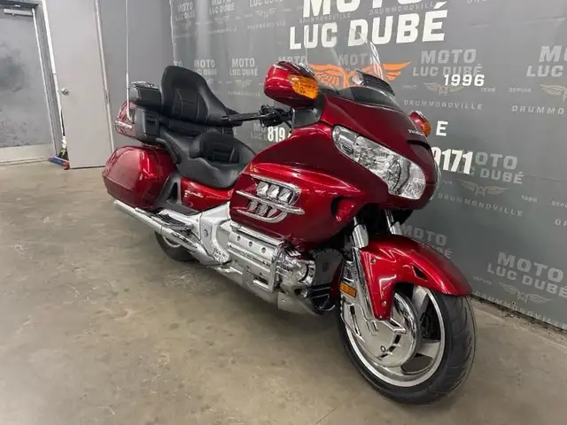 2010 Honda GL1800 Goldwing in Street, Cruisers & Choppers in Drummondville - Image 3