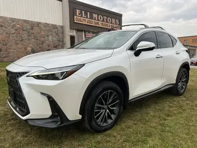 2022 LEXUS NX 250 AWD. PEARL WHITE ON BLACK LEATHER INTERIOR. MINT CONDITION. APPLE CAR PLAY. REAR V...