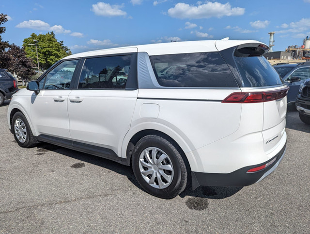 2022 Kia Carnival LX+ in Cars & Trucks in Ottawa - Image 2