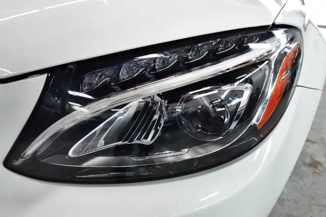 2016 Mercedes-Benz C-Class LOW KM,NO ACCIDENT,ONE OWNER,AWD,C 30 in Cars & Trucks in City of Toronto - Image 13